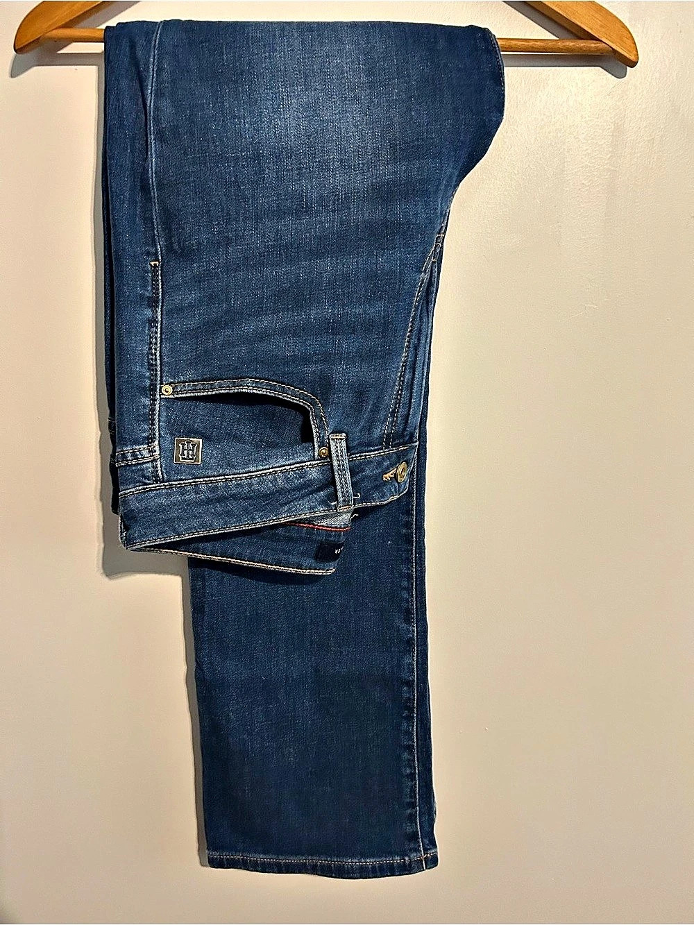 Tommy Hilfiger Straight-Leg Jeans